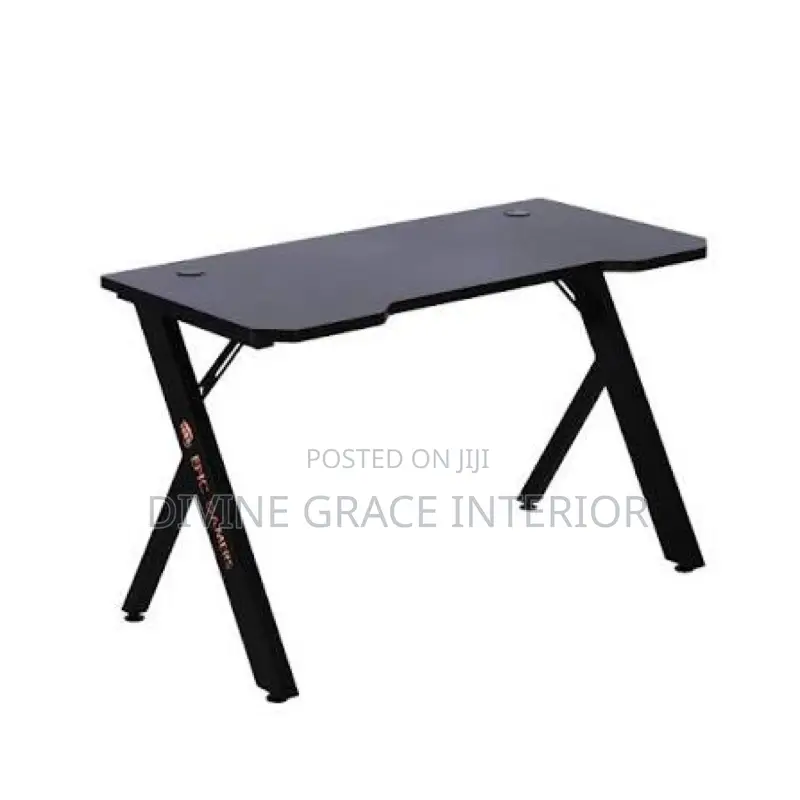 Y Leg Shaped Gaming Desk