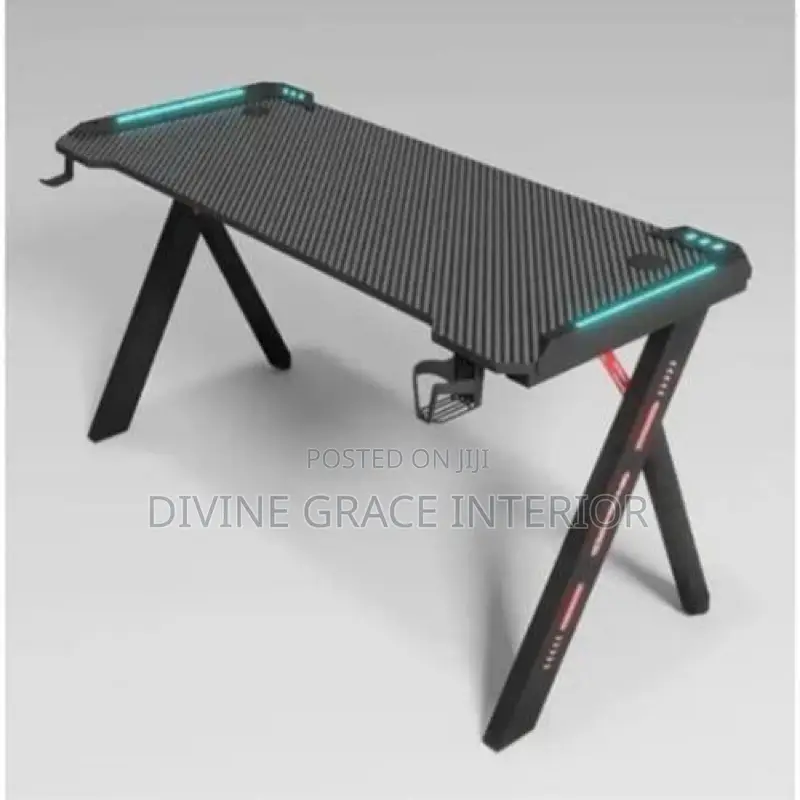 Y Leg Shaped Gaming Desk