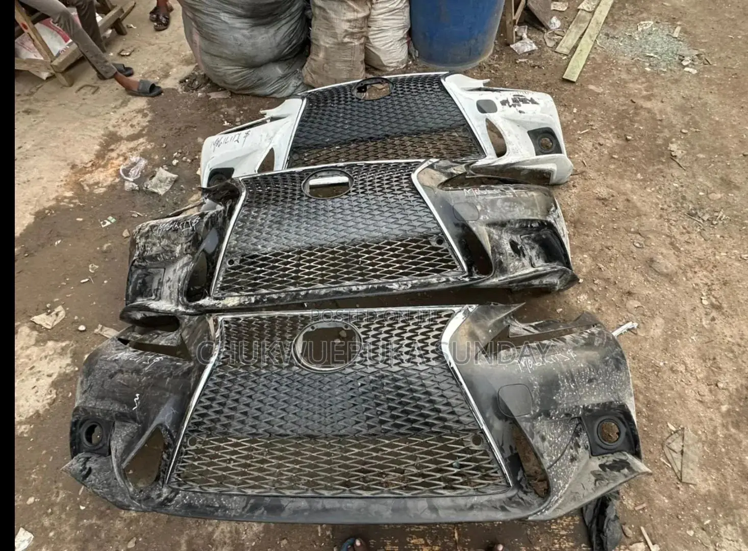 Complete Front Bumper Is 250 2015 Se