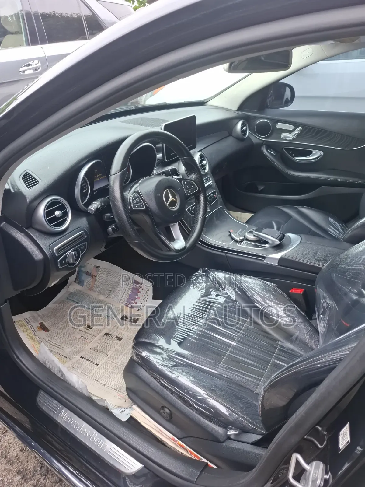 Mercedes-Benz C300 2016 Black