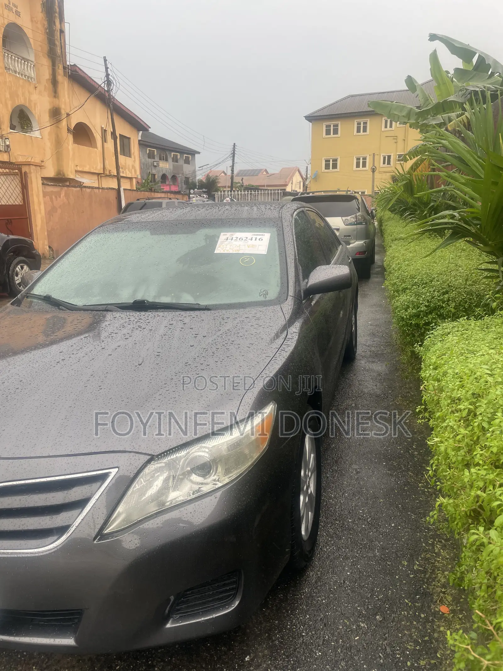 Toyota Camry 2010 Gray