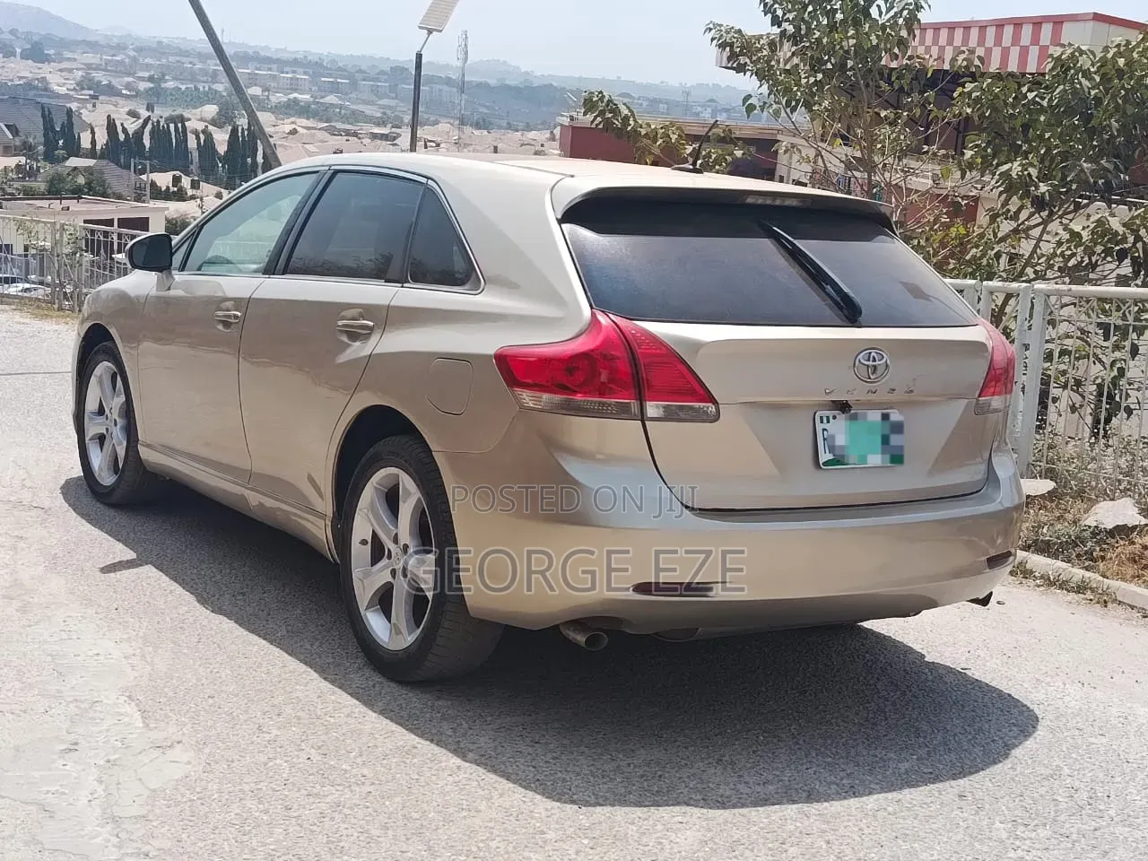Toyota Venza 2010 Gold