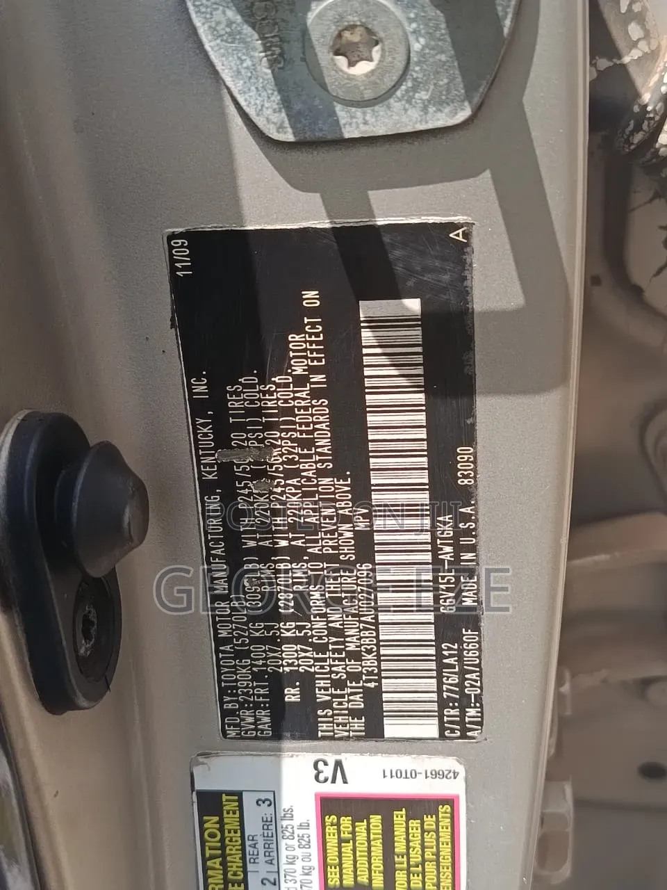 Toyota Venza 2010 Gold