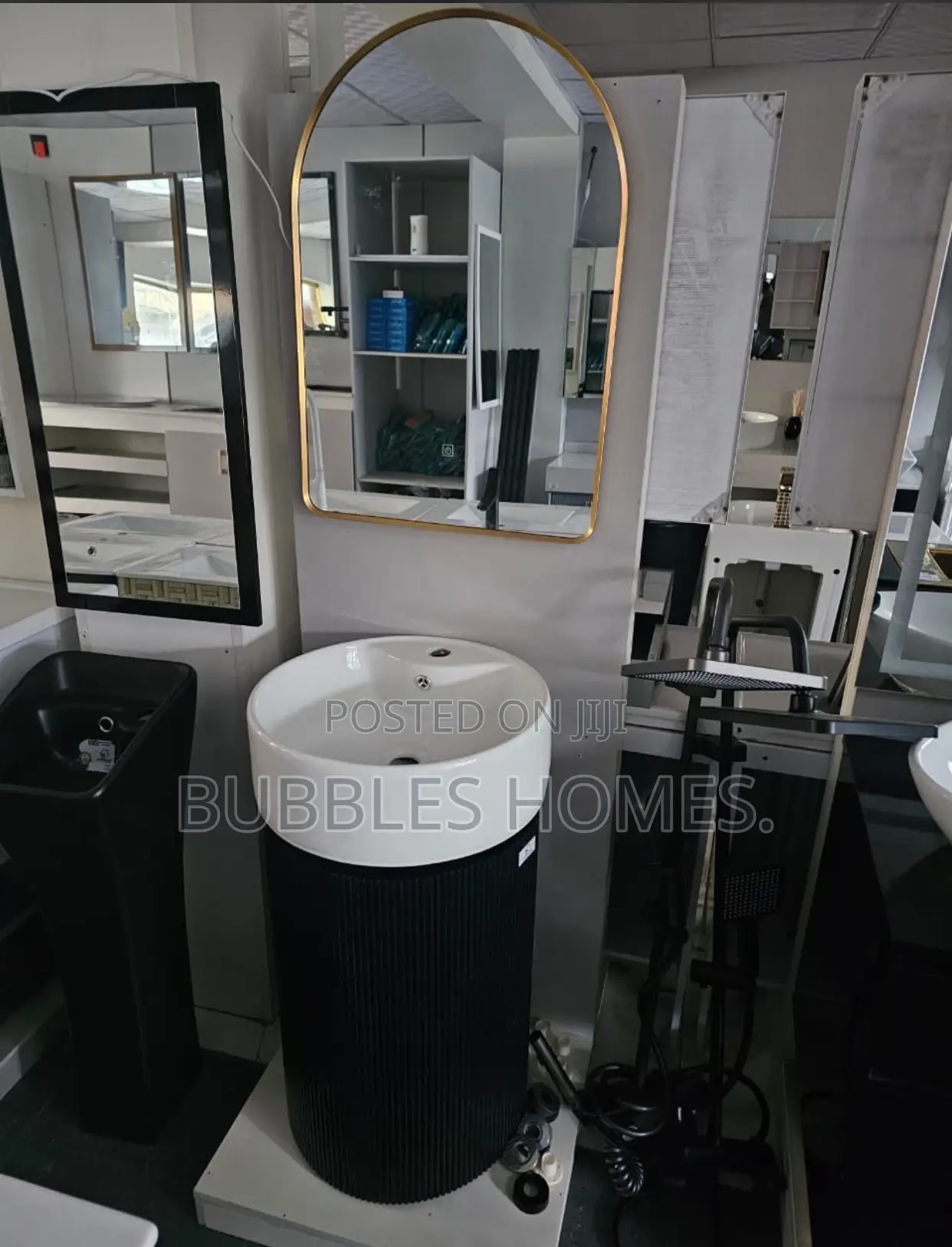 Cabinet Basin