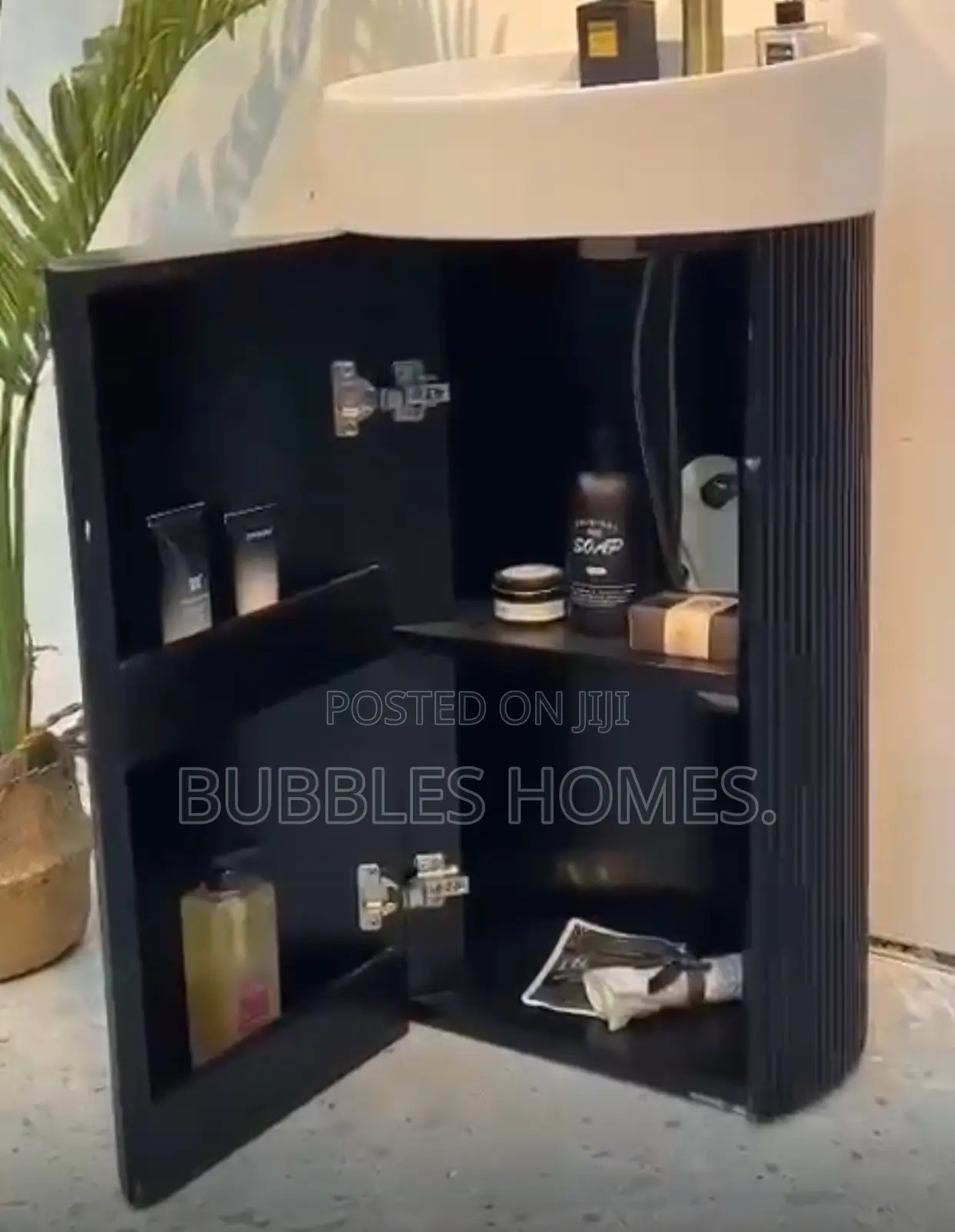 Cabinet Basin