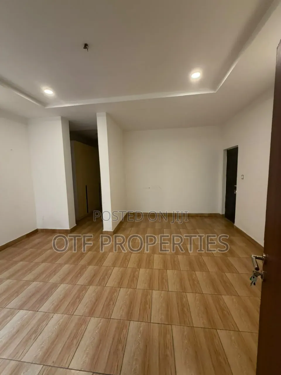 5bdrm Duplex in Wuye for rent