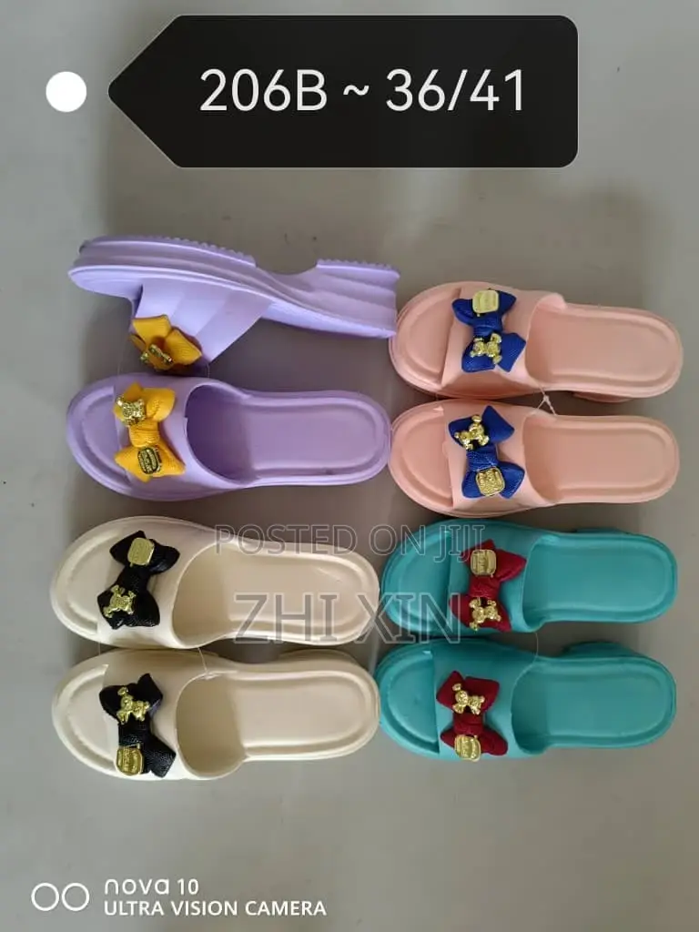 ZHIXIN 206B Bow Decor Women’s Platform Slides