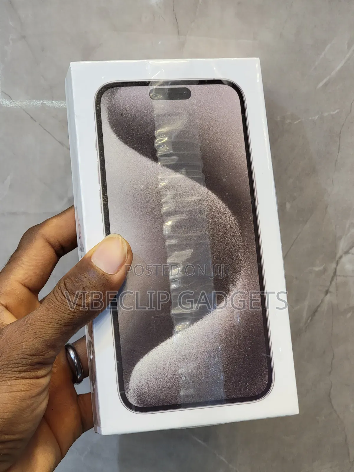 New Apple iPhone 15 Pro Max 512 GB Silver