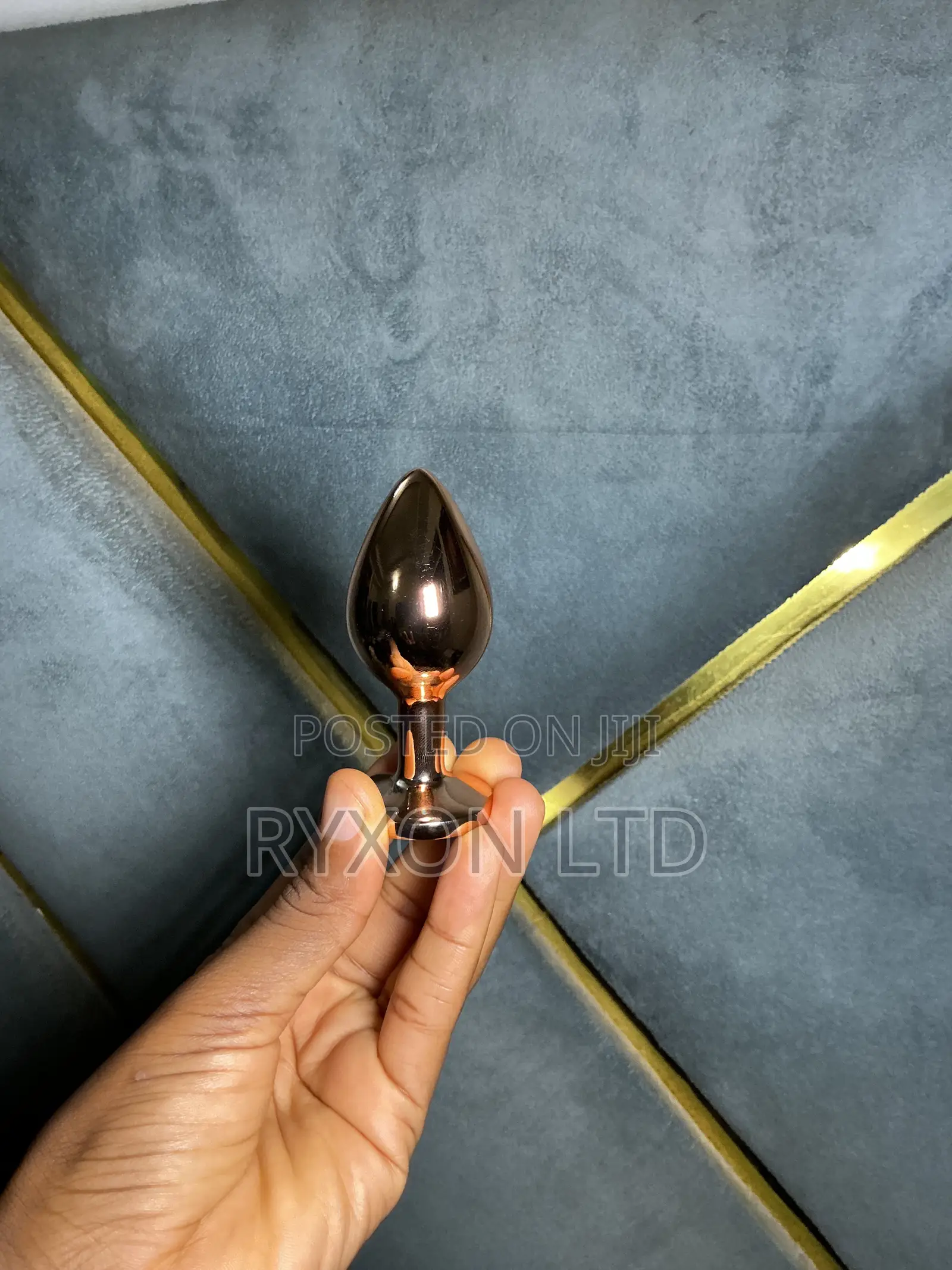 Gold Anal Plug