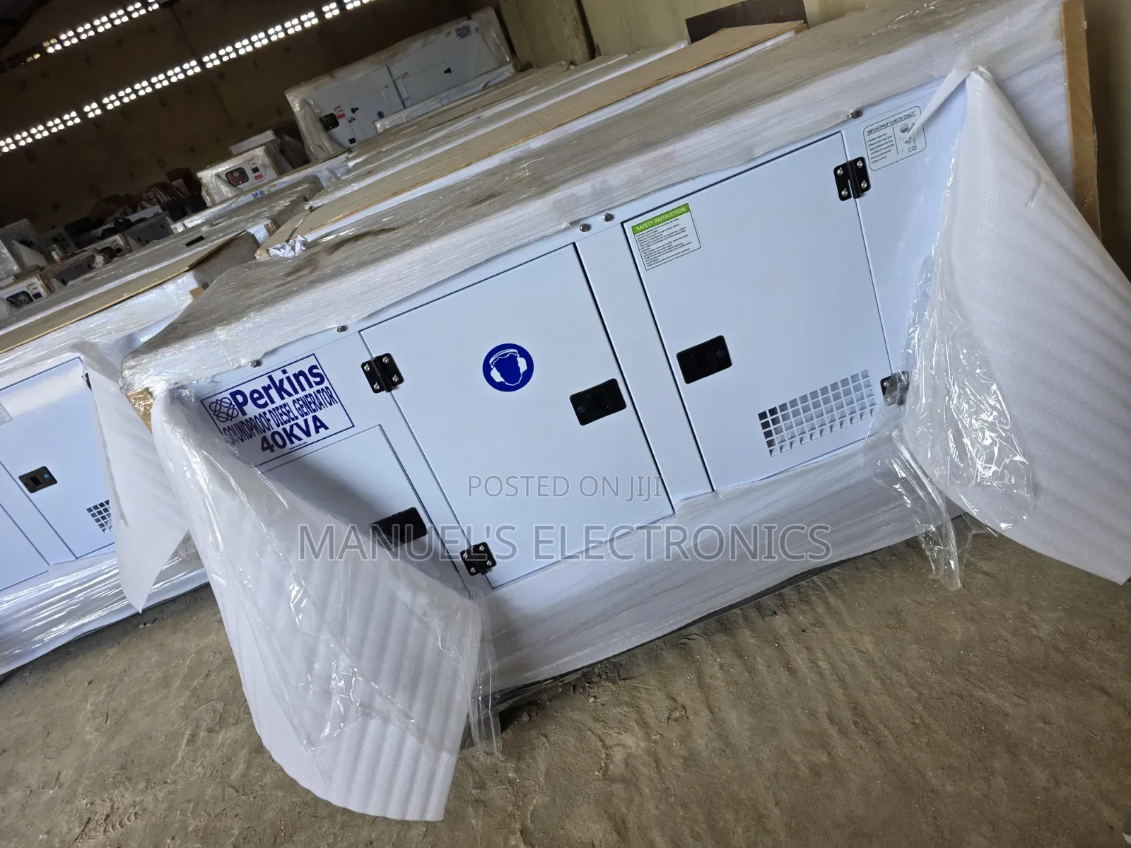 {}Sp40kva Brand New Perkins Diesel Soundproof Gen 2years Wty
