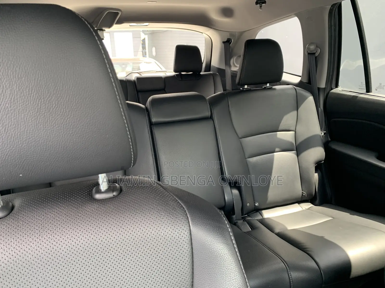 Honda Pilot Touring 8 Passenger AWD 2020 Gray