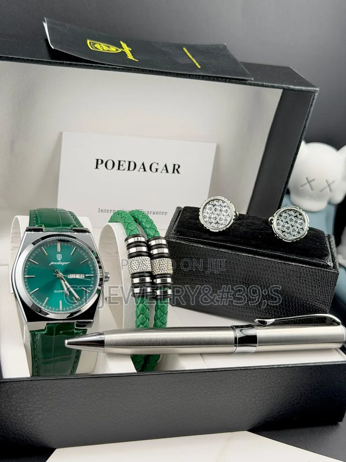 Poedagar Wristwatch Set Cufflinks and Pen Bangles