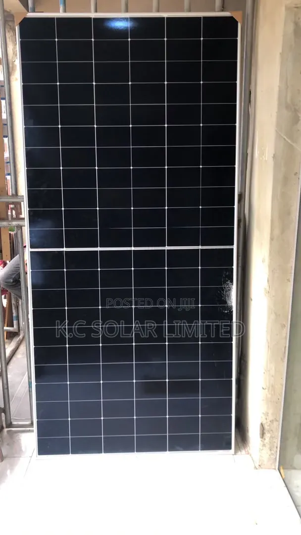 550w Bi-Fecial Half-Cut Jinko Solar Panel