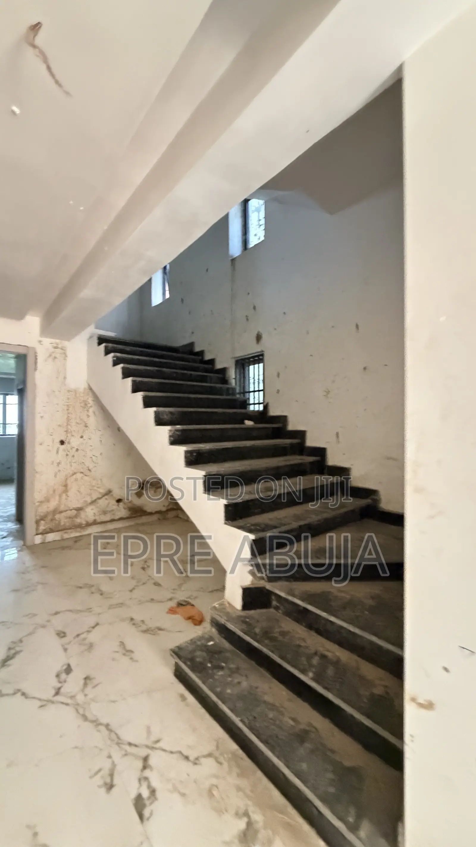 4bdrm House in Jahi for sale