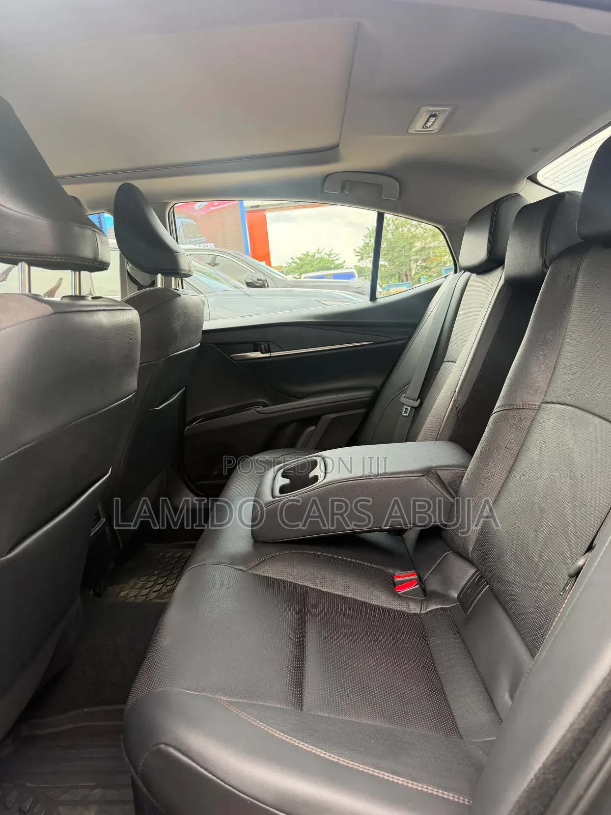 Toyota Camry XLE 2025 Black
