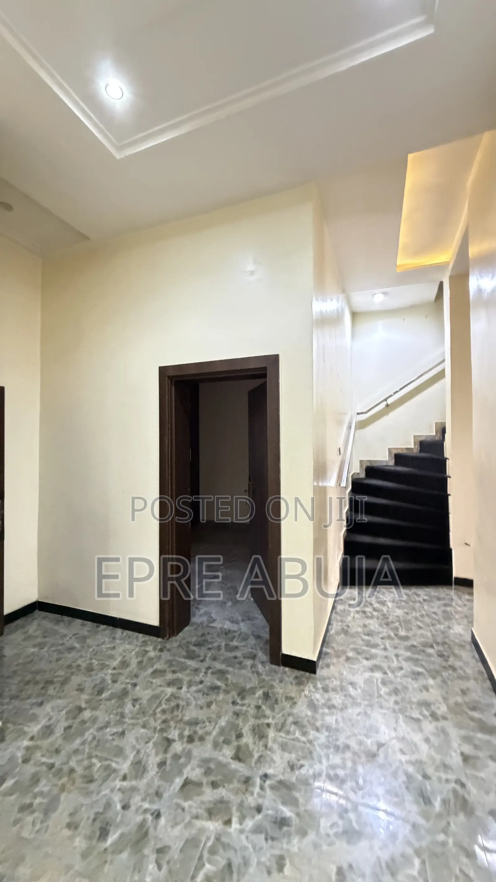 4bdrm Townhouse / Terrace in Jahi for rent