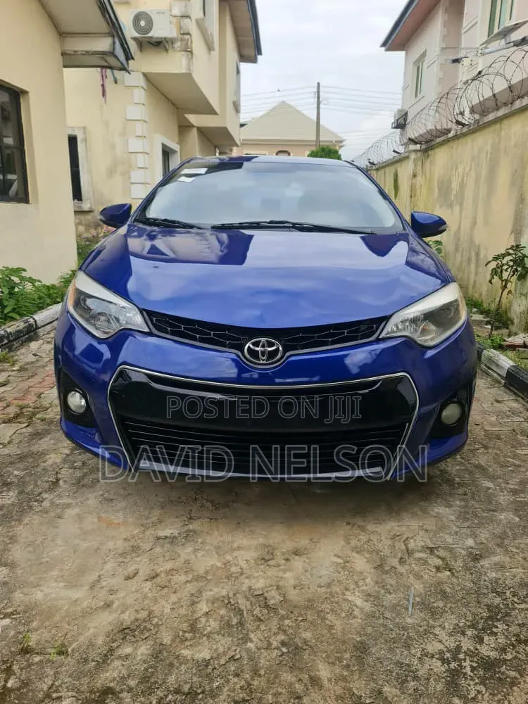 Toyota Corolla 2013 Blue