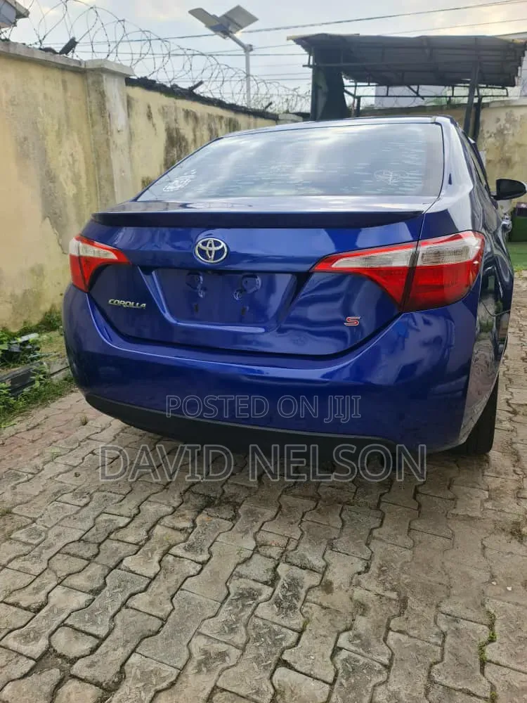 Toyota Corolla 2013 Blue