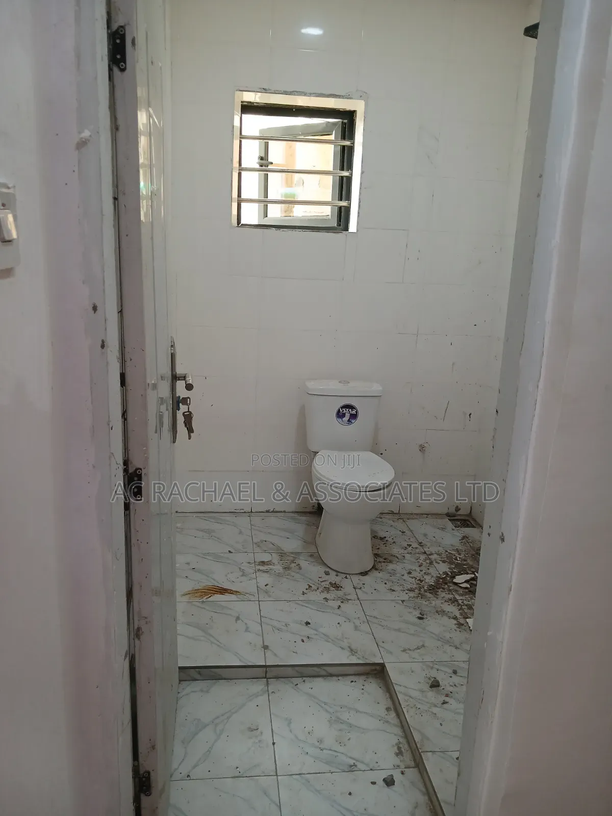 Mini Flat in Grandmate Ago Palace for rent