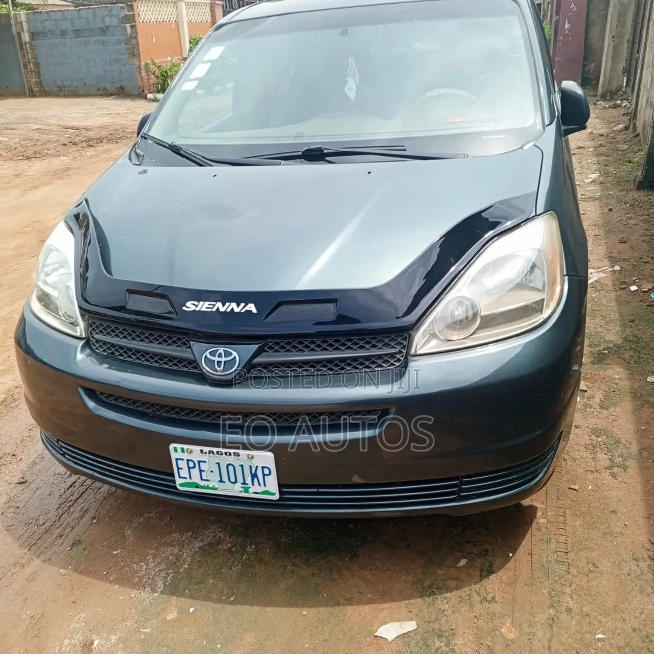 Toyota Sienna 2005 Gray