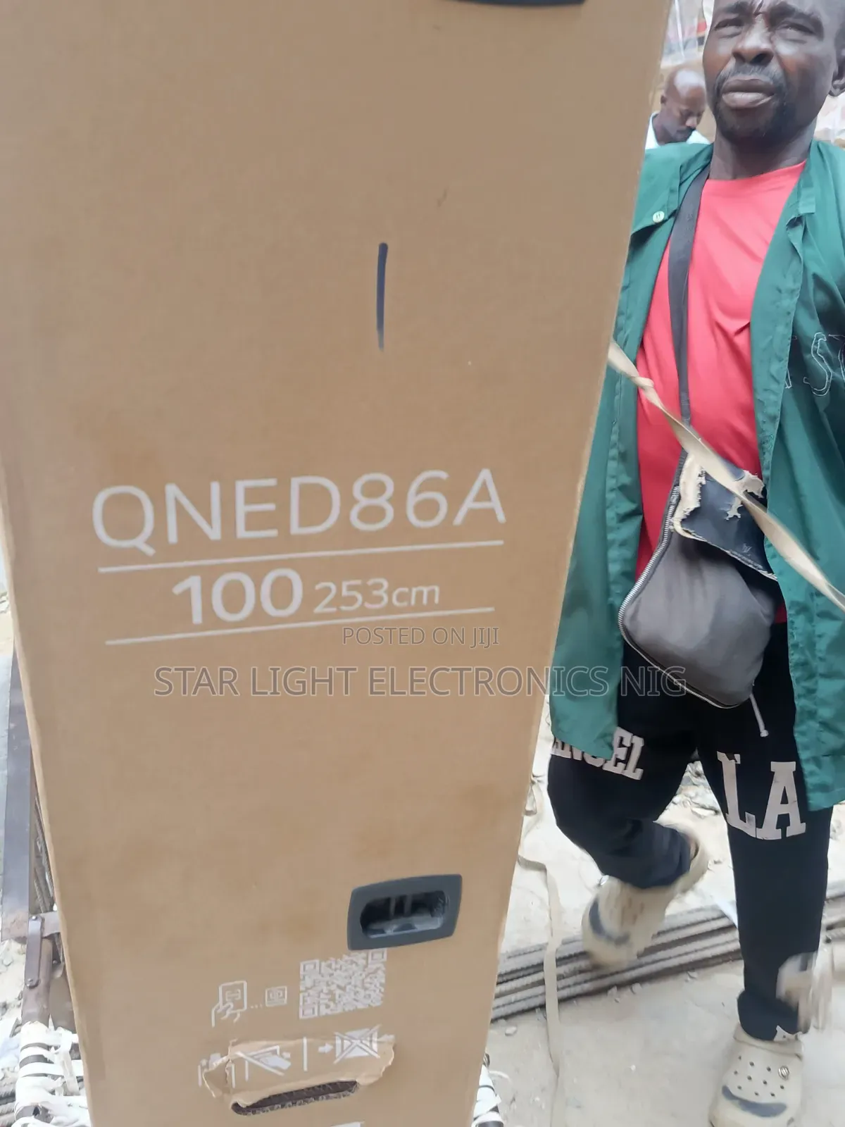100 Inches LG Smart TV QNED