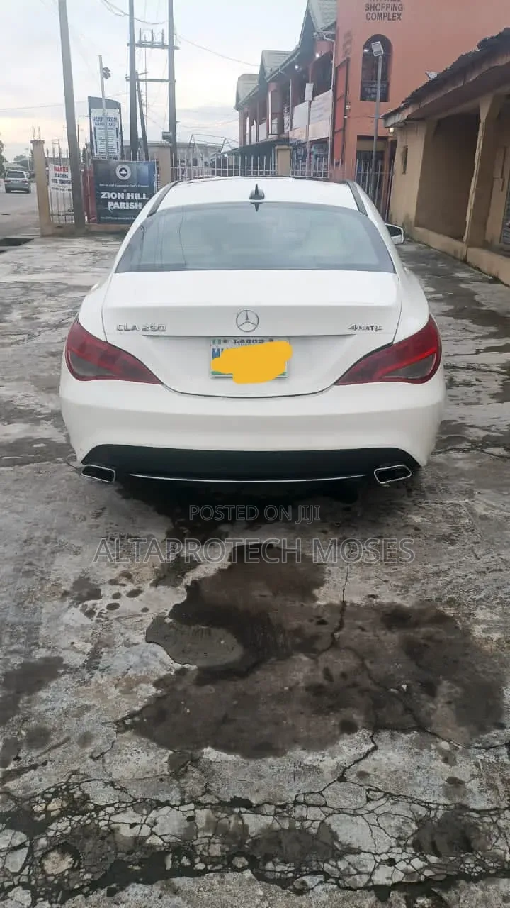 Mercedes-Benz CLA-Class 2014 White