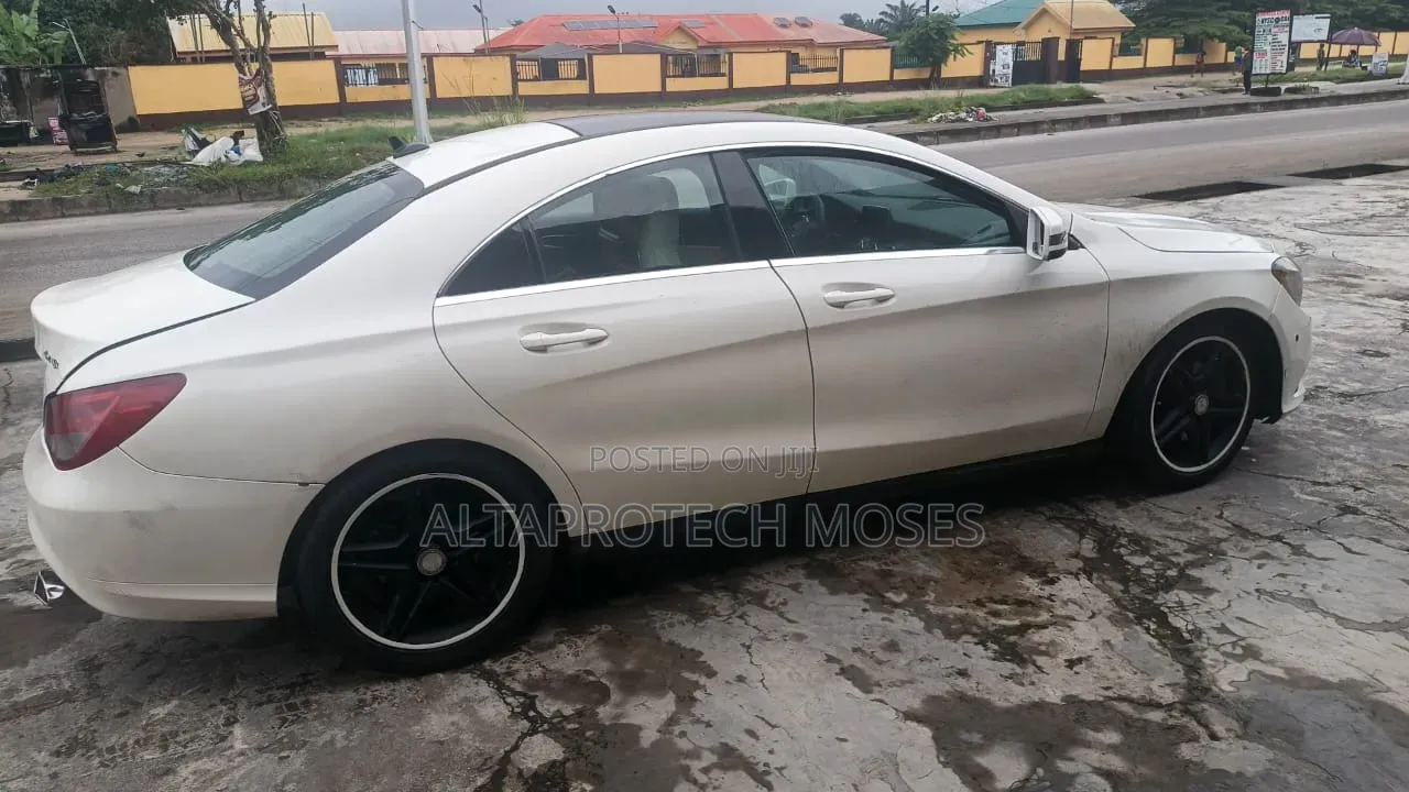 Mercedes-Benz CLA-Class 2014 White