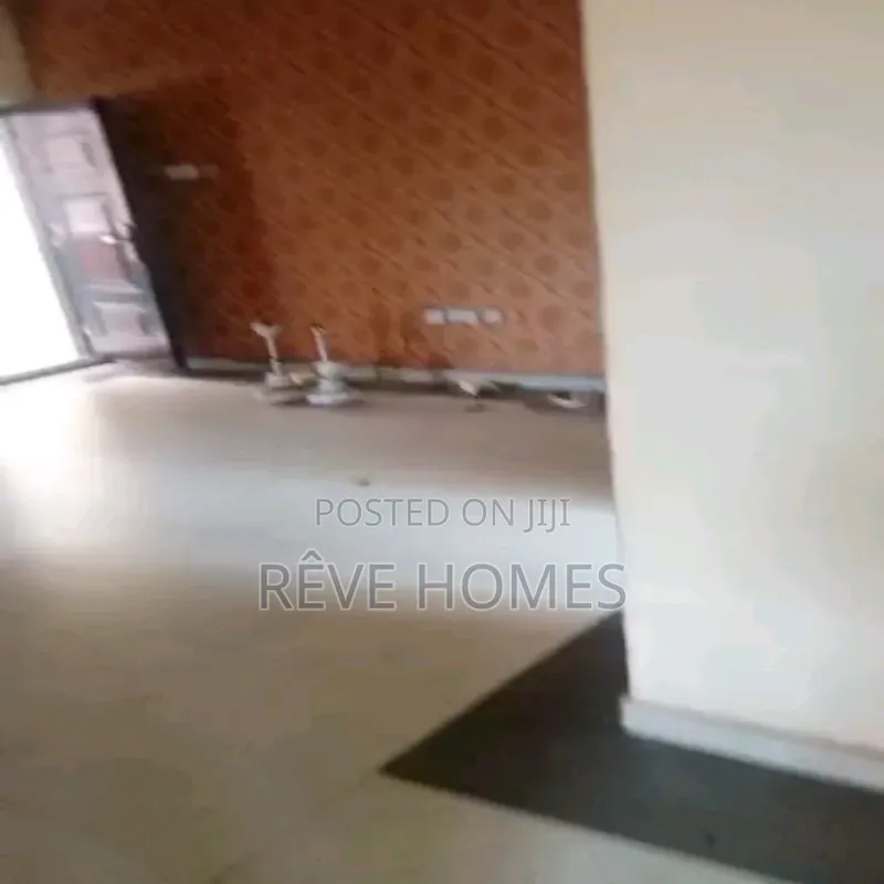 2bdrm Block of Flats in New Garage / Gbagada for rent