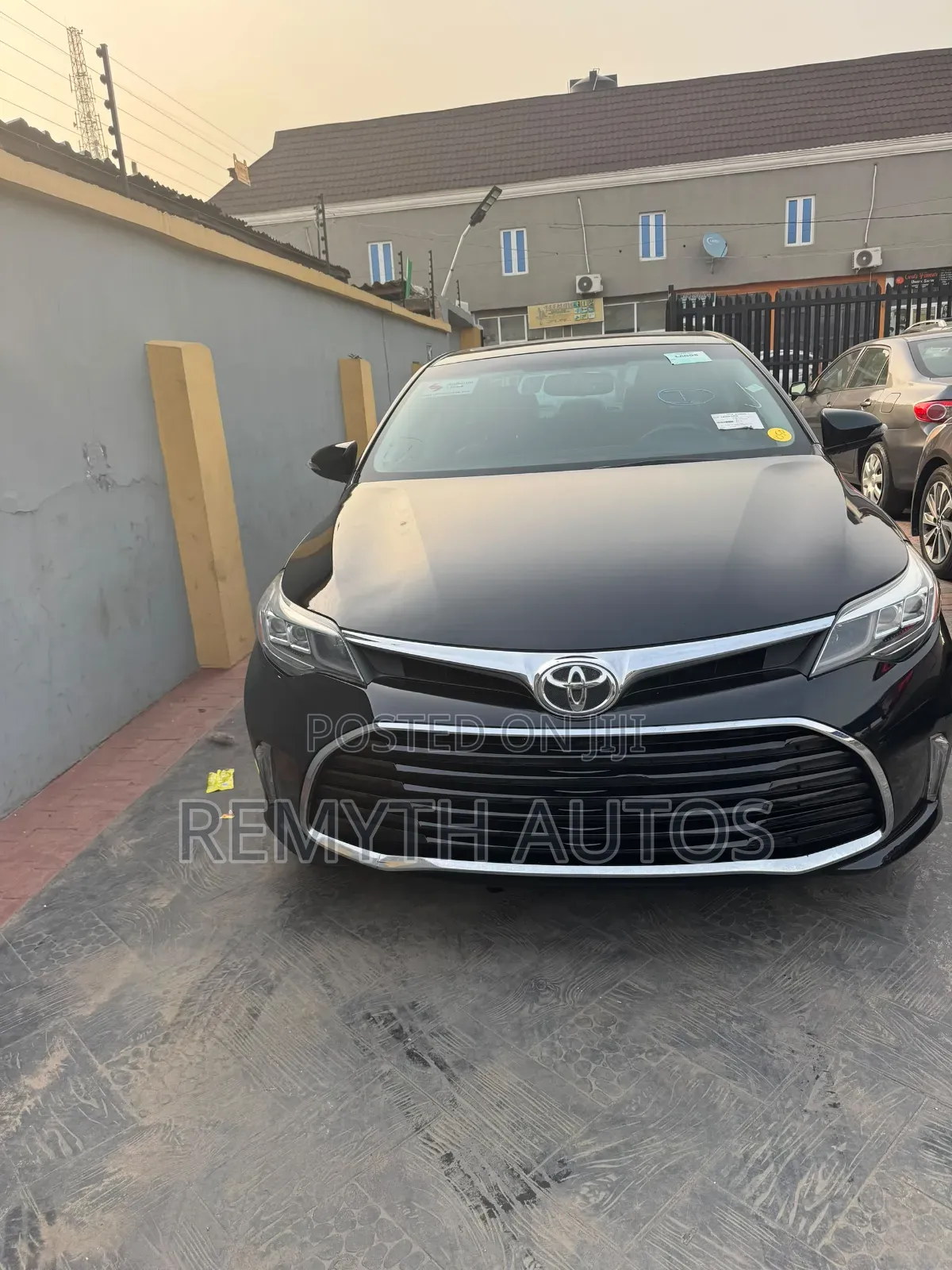 Toyota Avalon 2016 Black