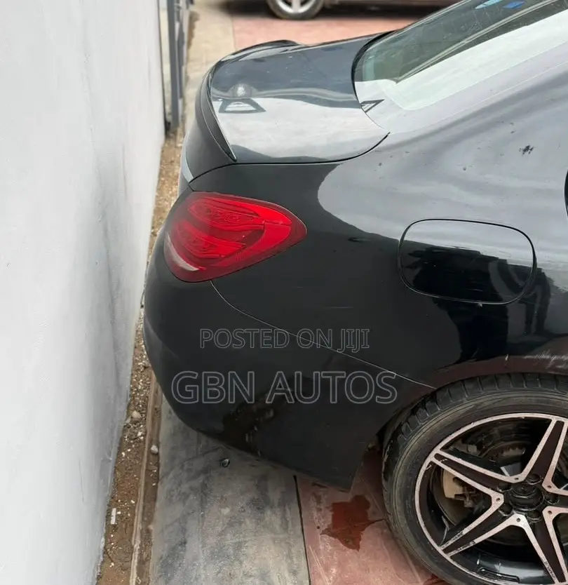 Mercedes-Benz C450 2016 Black