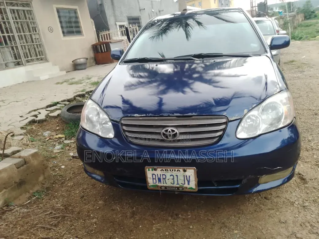 Toyota Corolla LE 2004 Blue