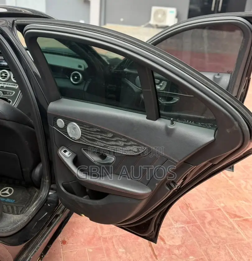 Mercedes-Benz C450 2016 Black