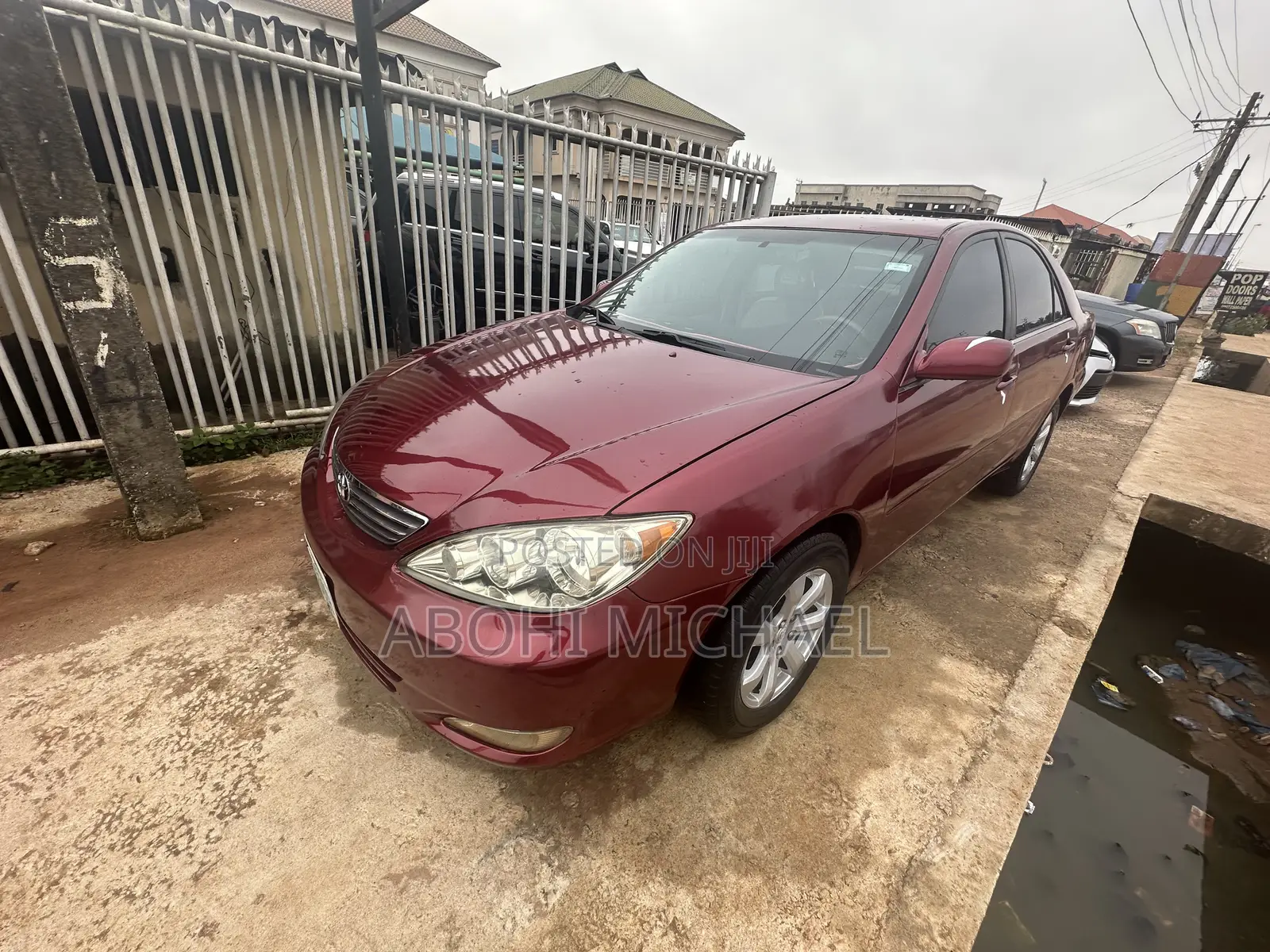 Toyota Camry LE 4dr Sedan (2.4L 4cyl 4A) 2004 Red
