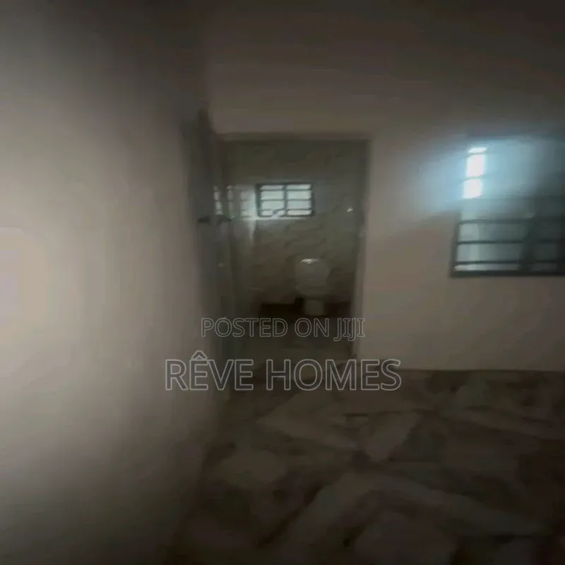 Studio Apartment in Shomolu / Shomolu for rent