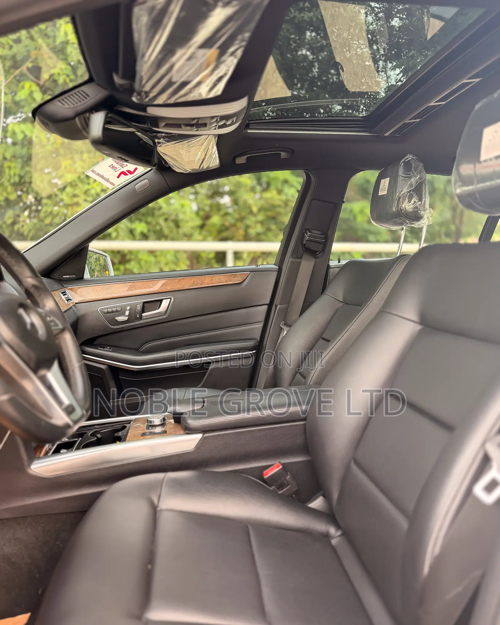 Mercedes-Benz E350 Base 4Matic Sedan AWD (3.5L 6cyl 7A) 2015 Silver