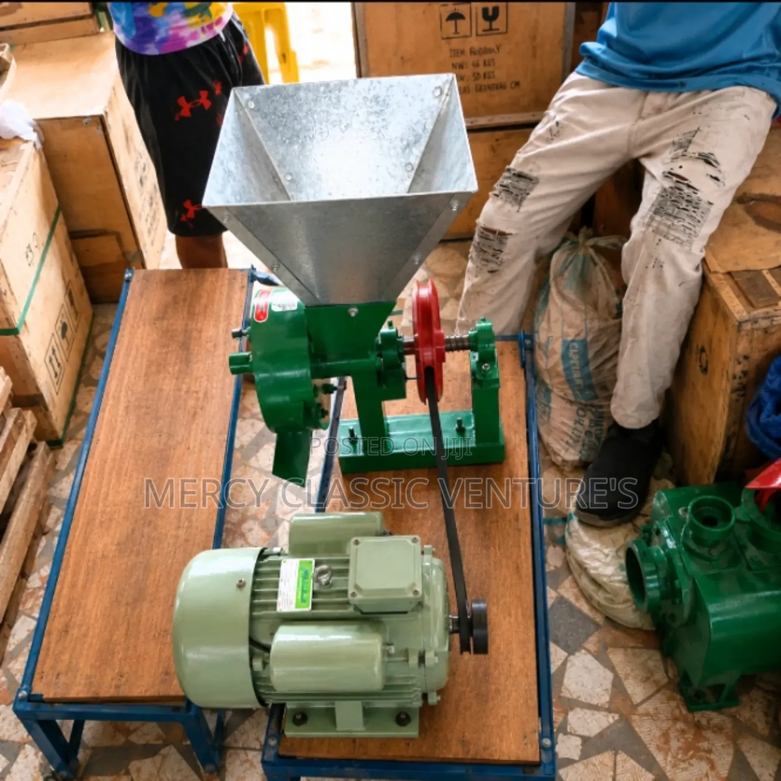 Heavy-Duty Foreign Electric Grain Grinder Milling Machine