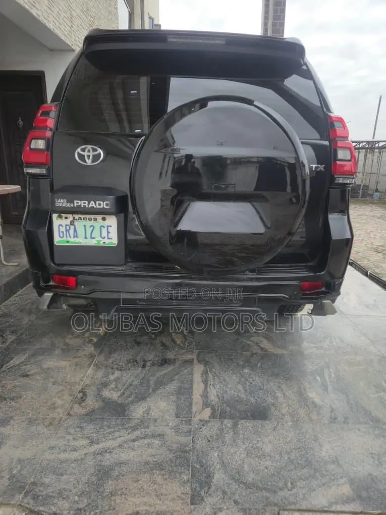 Toyota Land Cruiser Prado 2018 Black