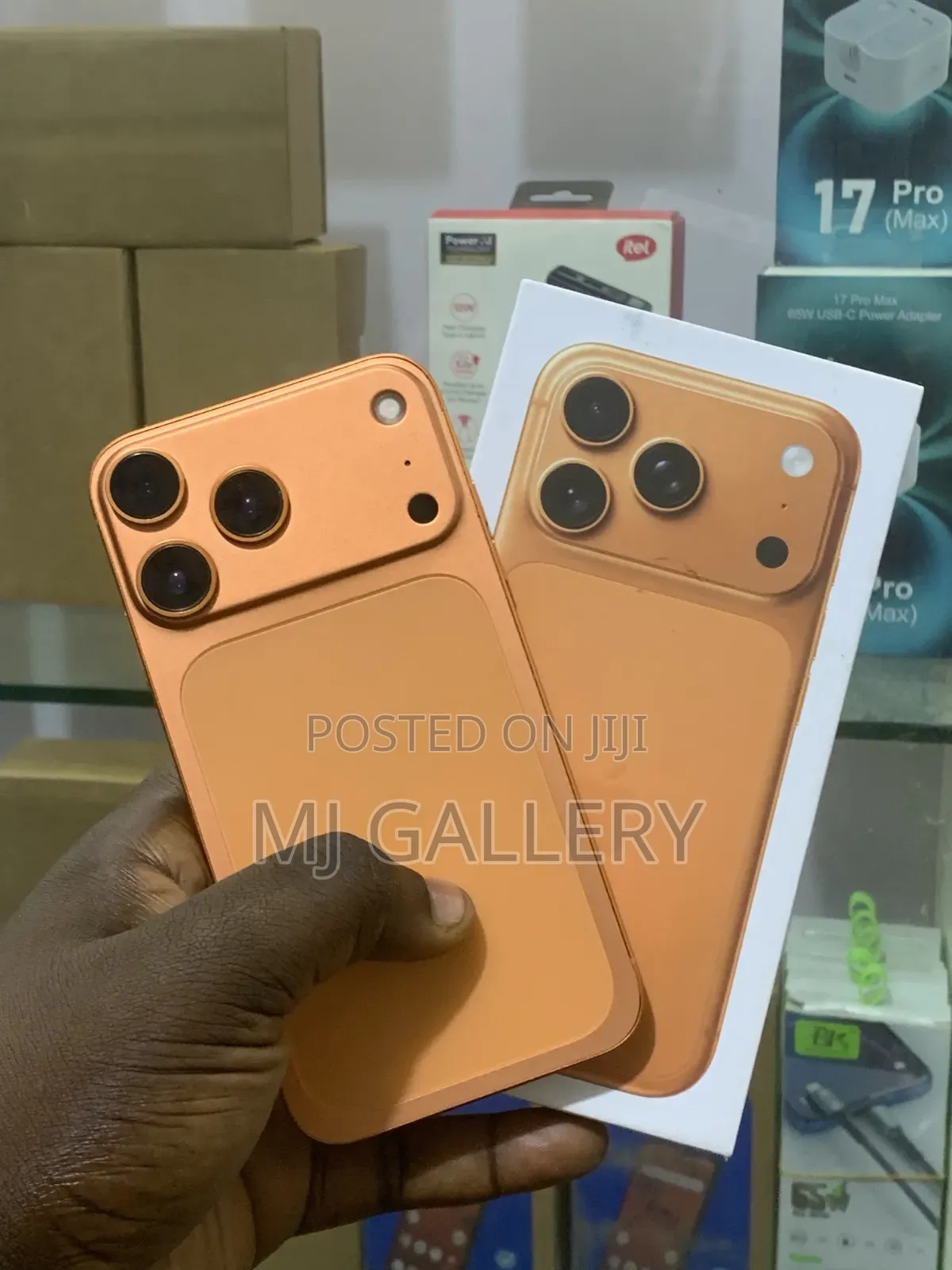 New Apple iPhone XR 128 GB Gold