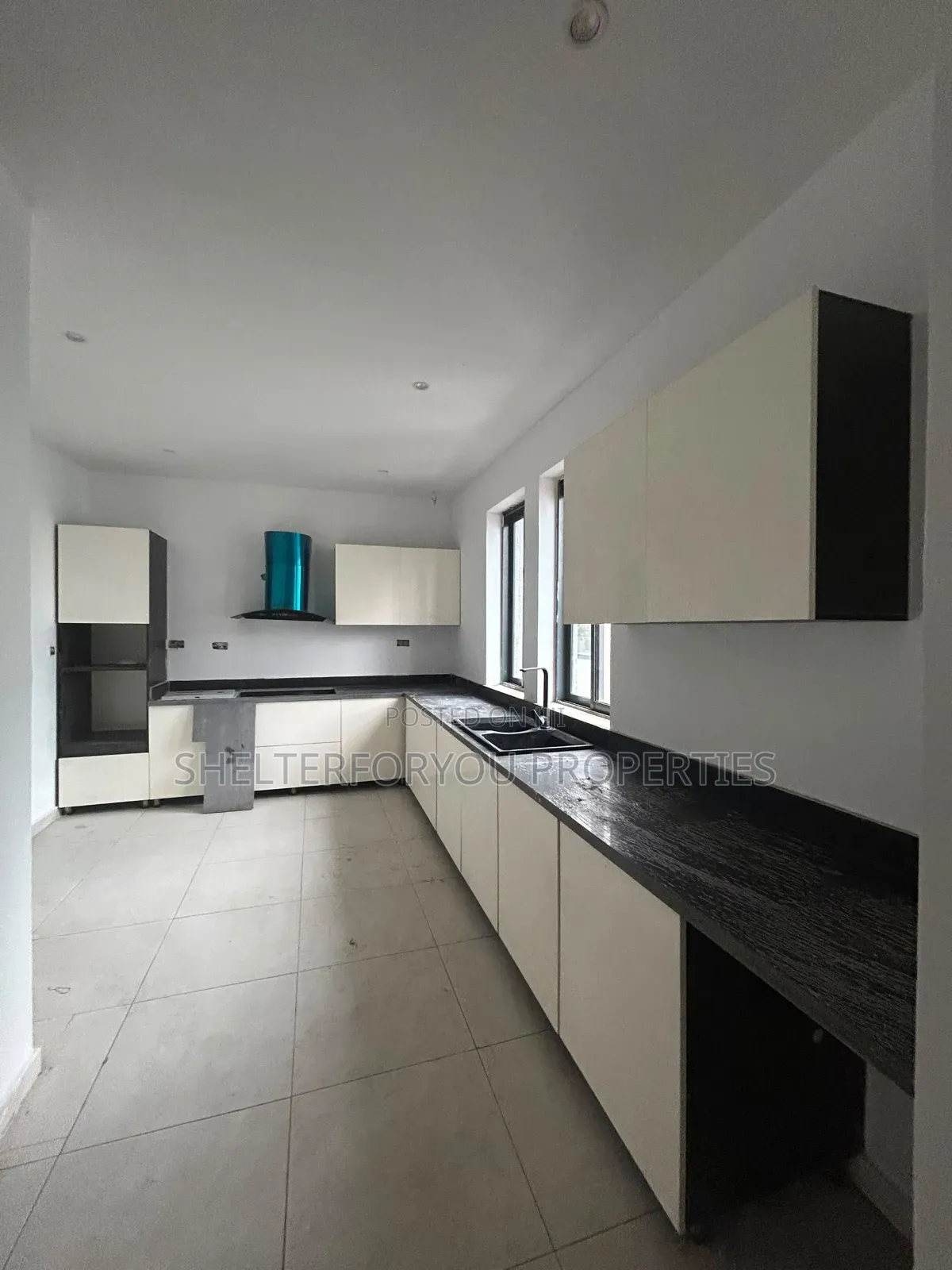 5bdrm Duplex in Ikoyi S.W for sale
