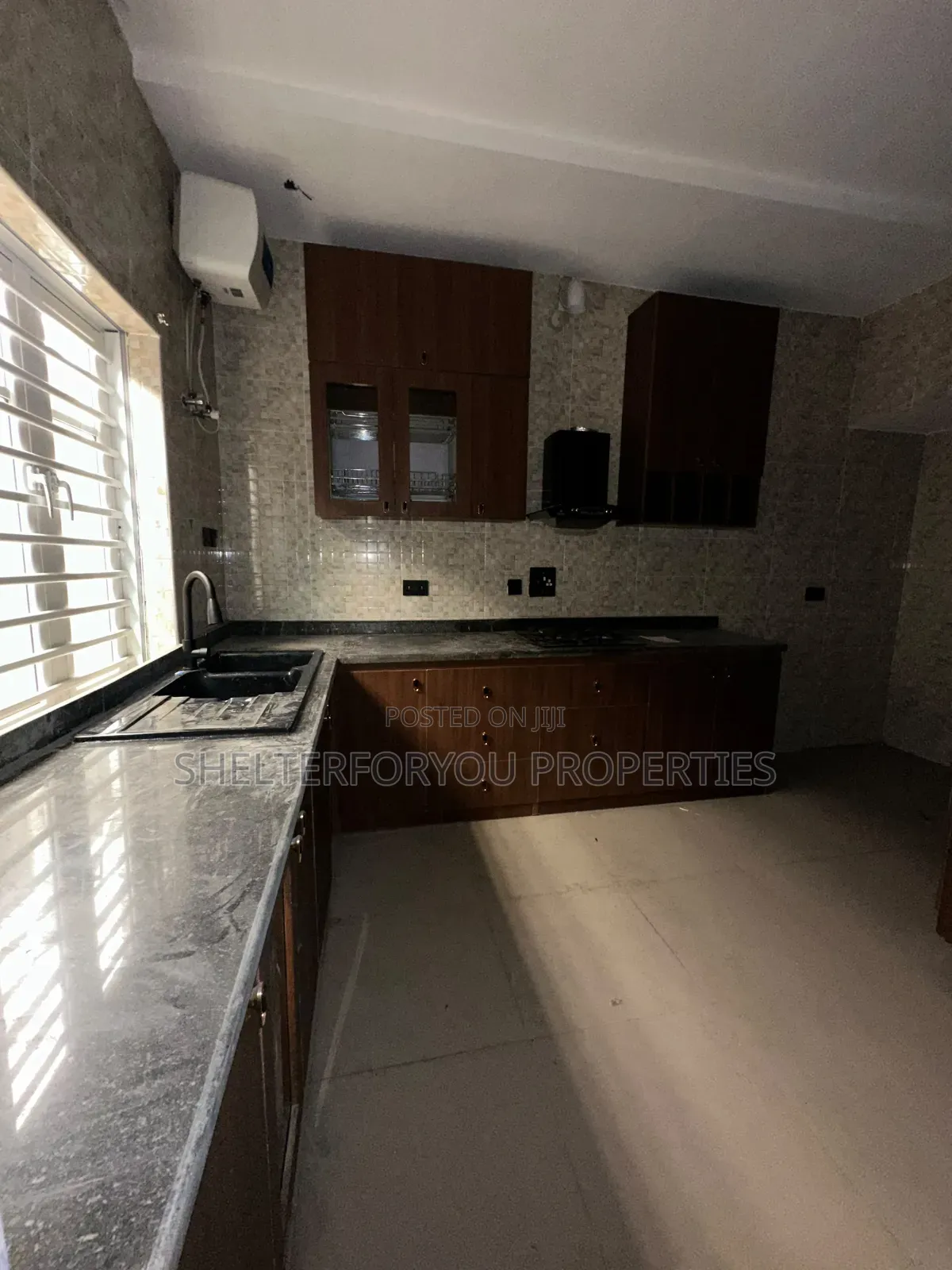 4bdrm Duplex in VGC / Ajah for sale