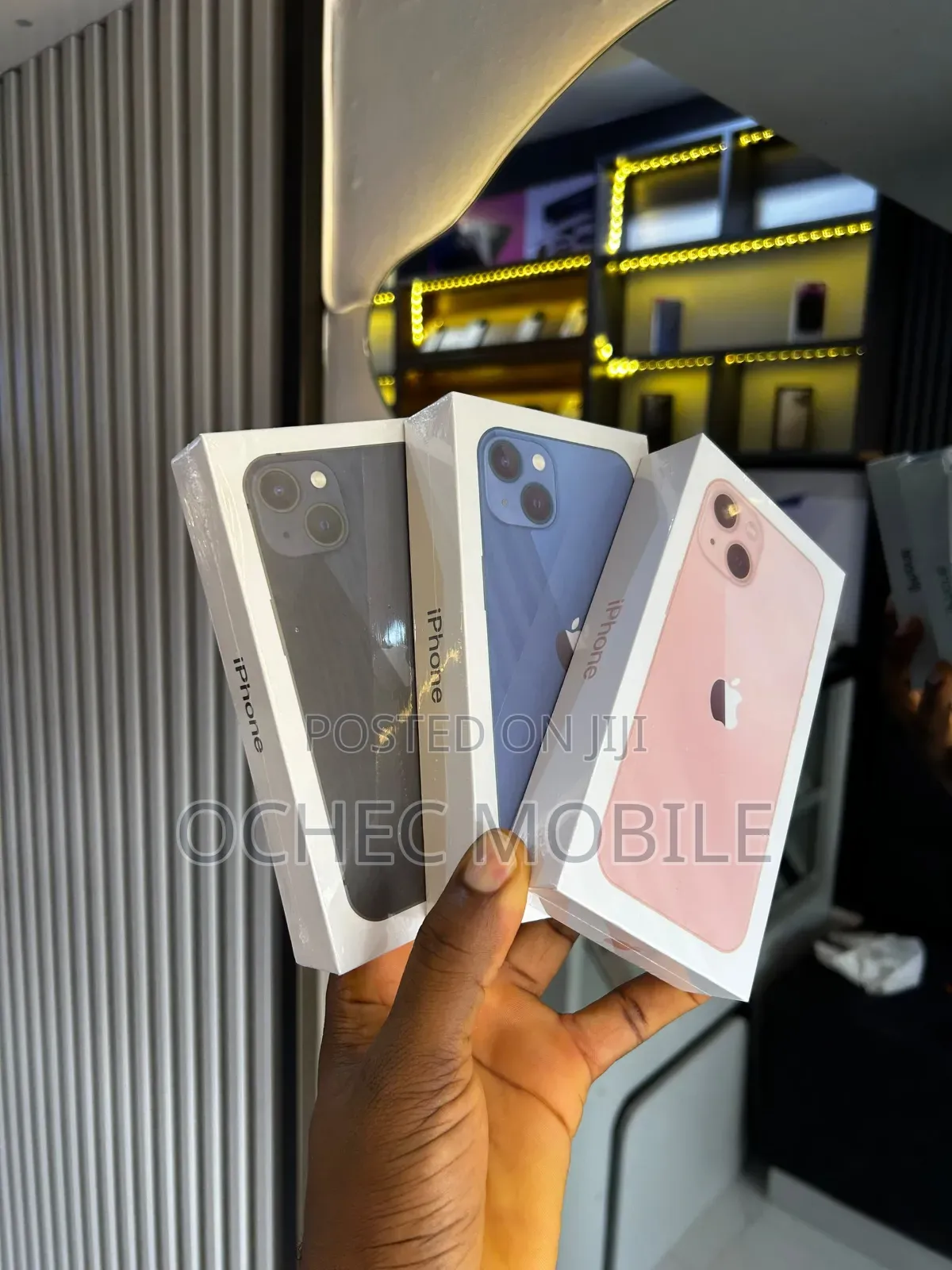 New Apple iPhone 13 128 GB Blue
