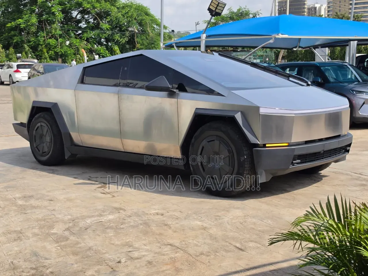 New Tesla Cybertruck Cyberbeast AWD 2025 Gray