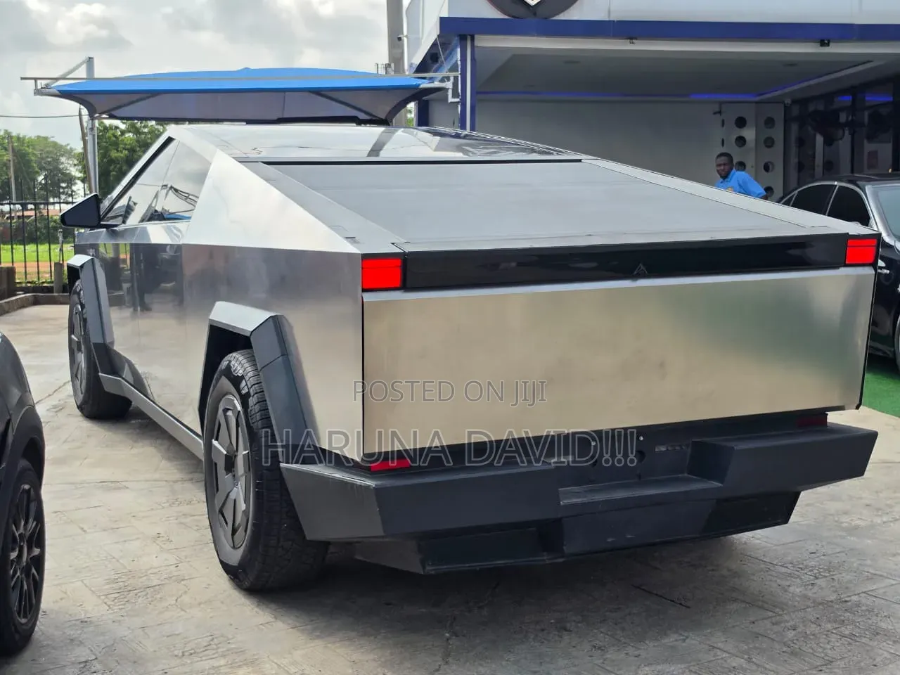 New Tesla Cybertruck Cyberbeast AWD 2025 Gray