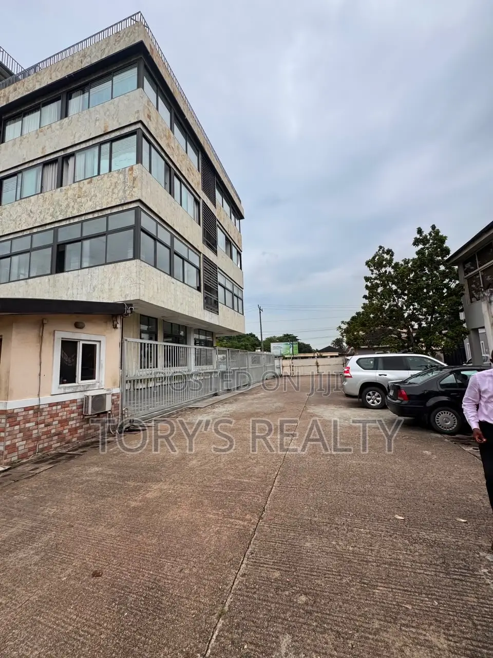 4bdrm Duplex in Ikoyi S.W for rent