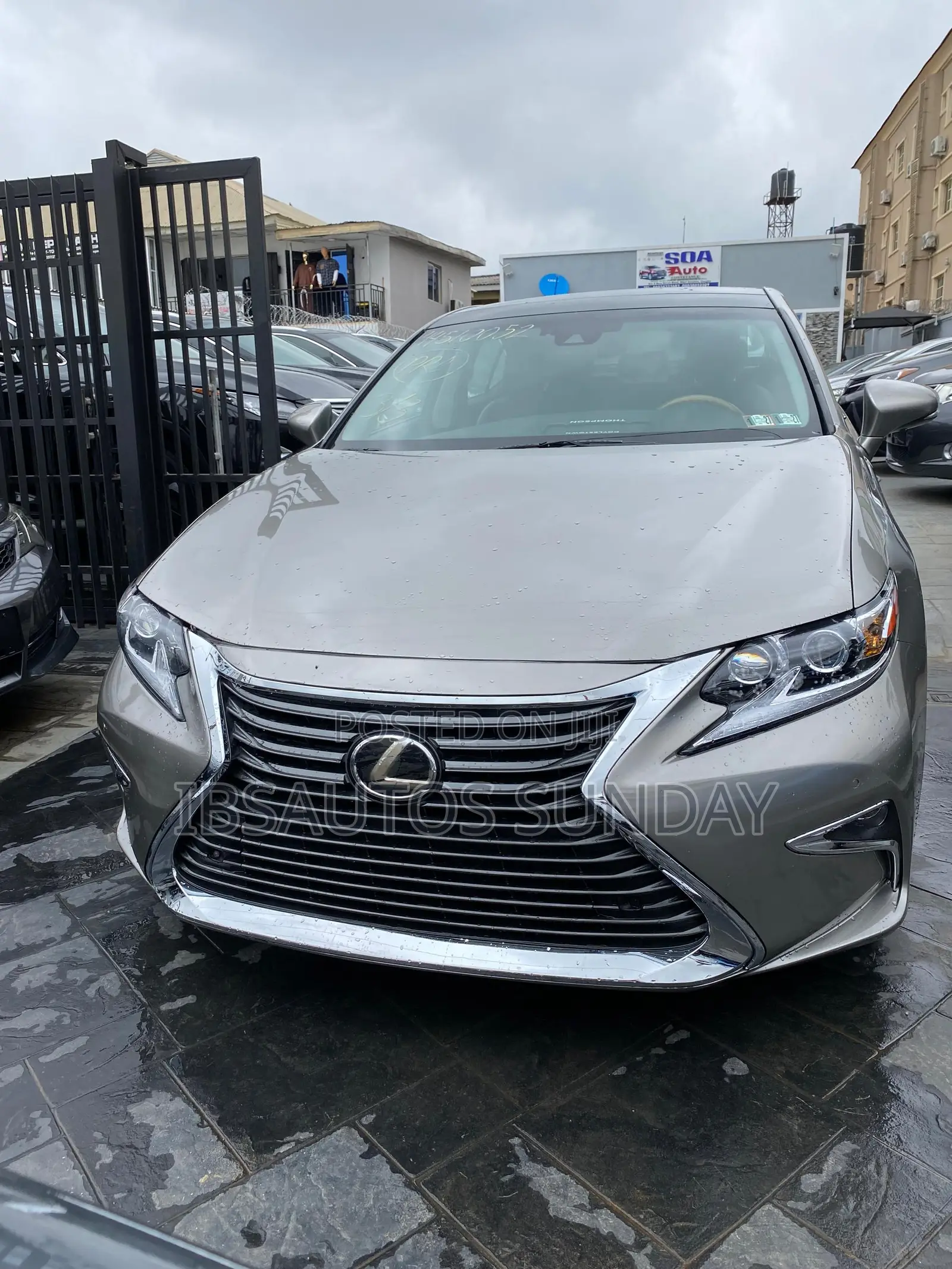 Lexus ES 350 FWD 2017 Gray