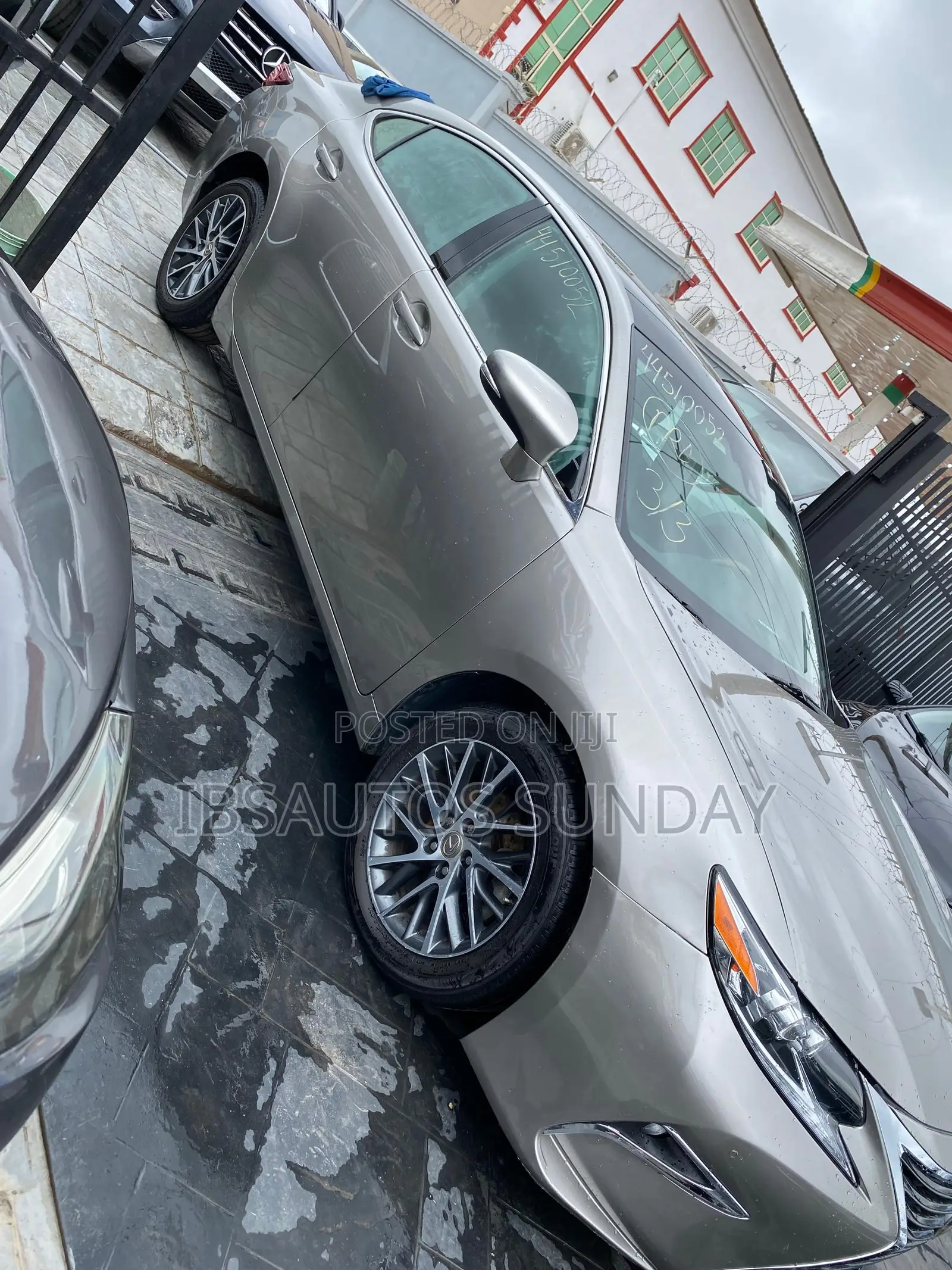 Lexus ES 350 FWD 2017 Gray