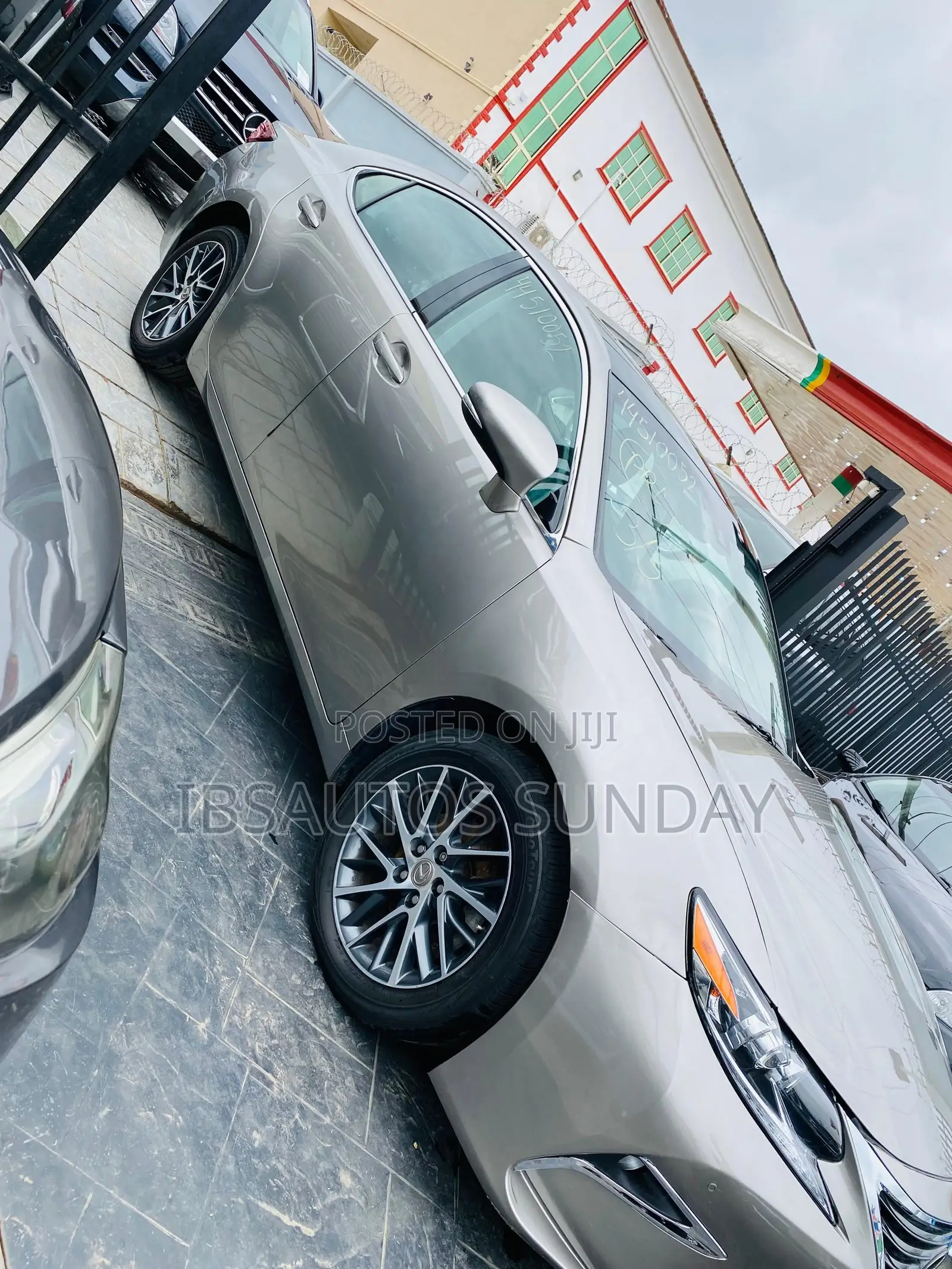 Lexus ES 350 FWD 2017 Gray