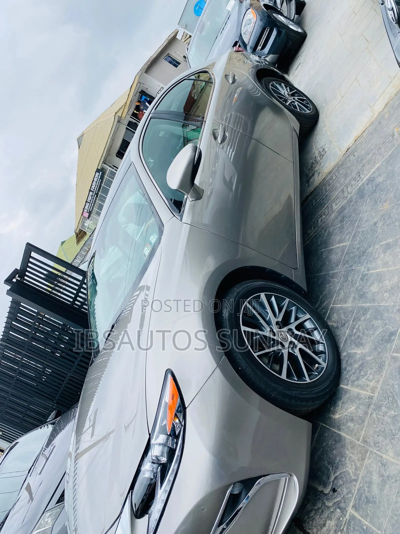 Lexus ES 350 FWD 2017 Gray