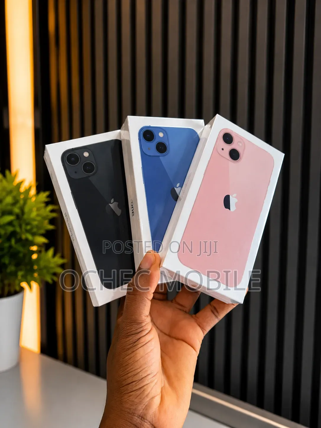 New Apple iPhone 13 128 GB Blue