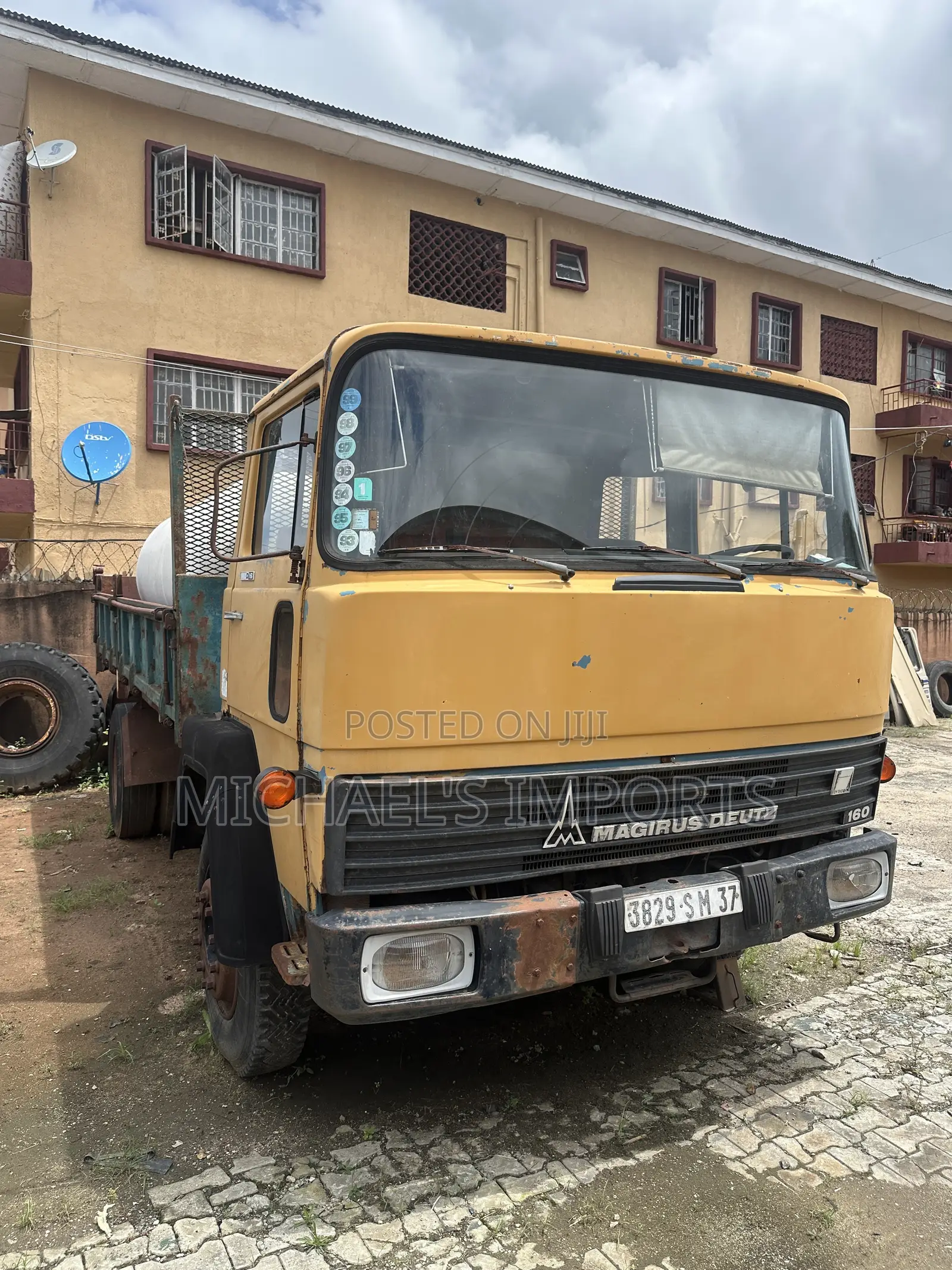 Magirus Deutz 160 Dropside Tipper – Heavy-Duty 4x2 Workhorse